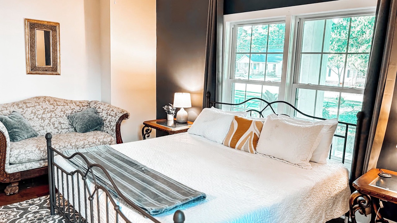 Photo of Bedroom in Franklinton