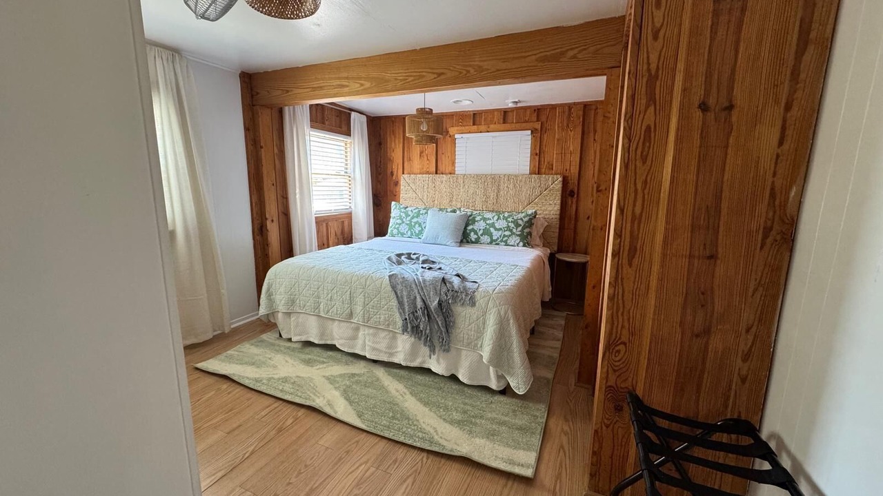 Photo of Bedroom in Surf City