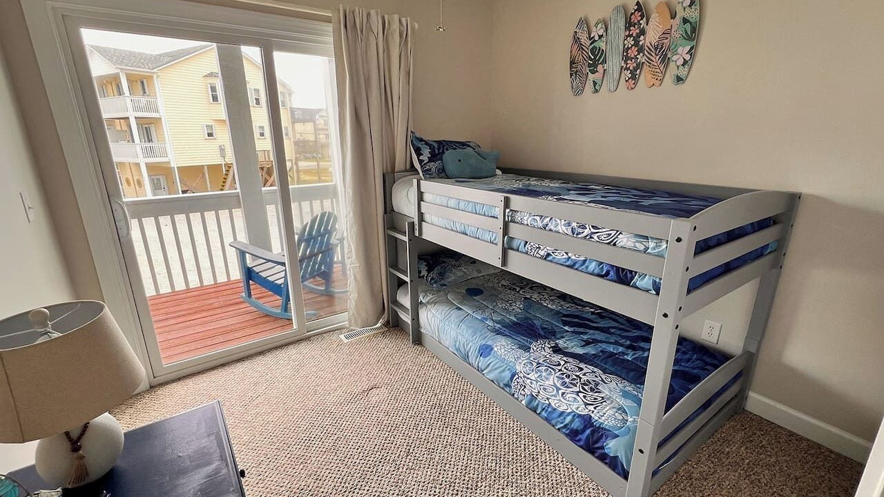 Photo of Bedroom in McCutcheon Field
