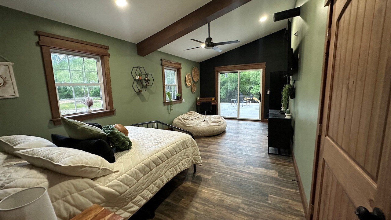 Photo of Bedroom in Horse Shoe