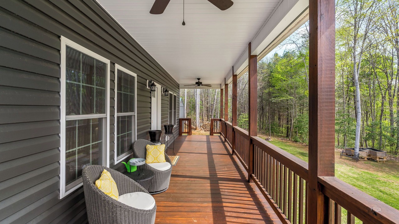 Photo of Patio Balcony in Moravian Falls