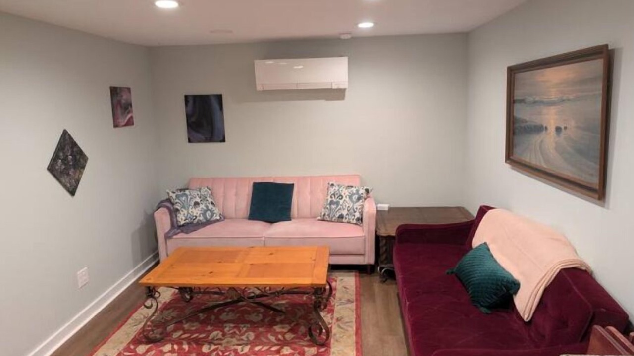 Photo of Livingroom in Asheville