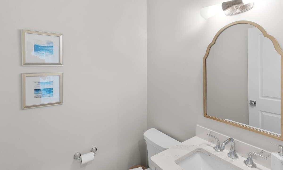 Photo of Bathroom in Wilmington Beach