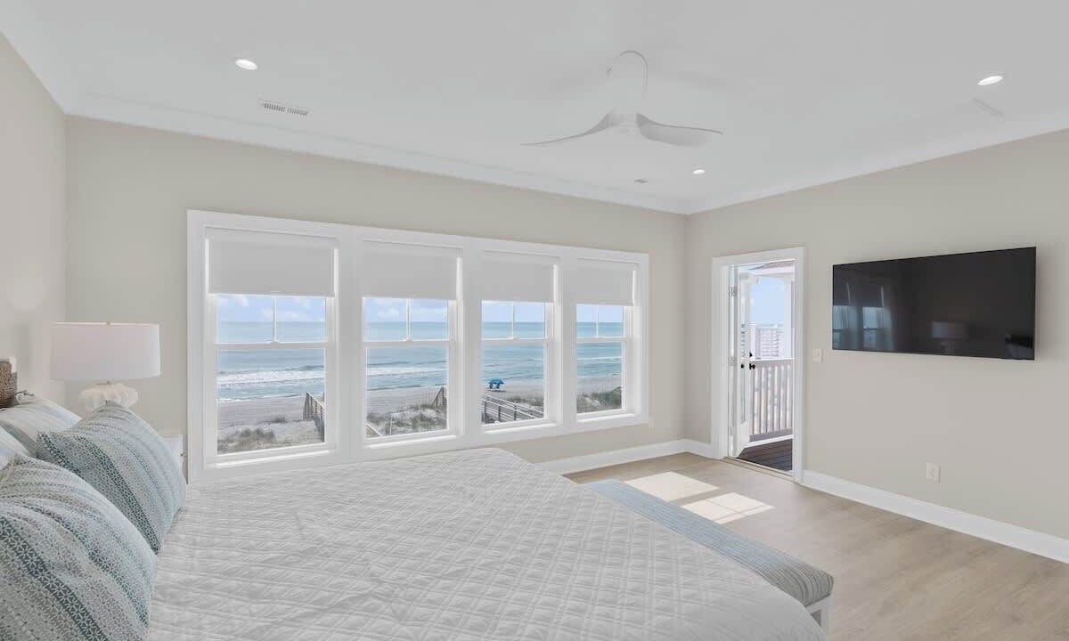 Photo of Bedroom in Wilmington Beach
