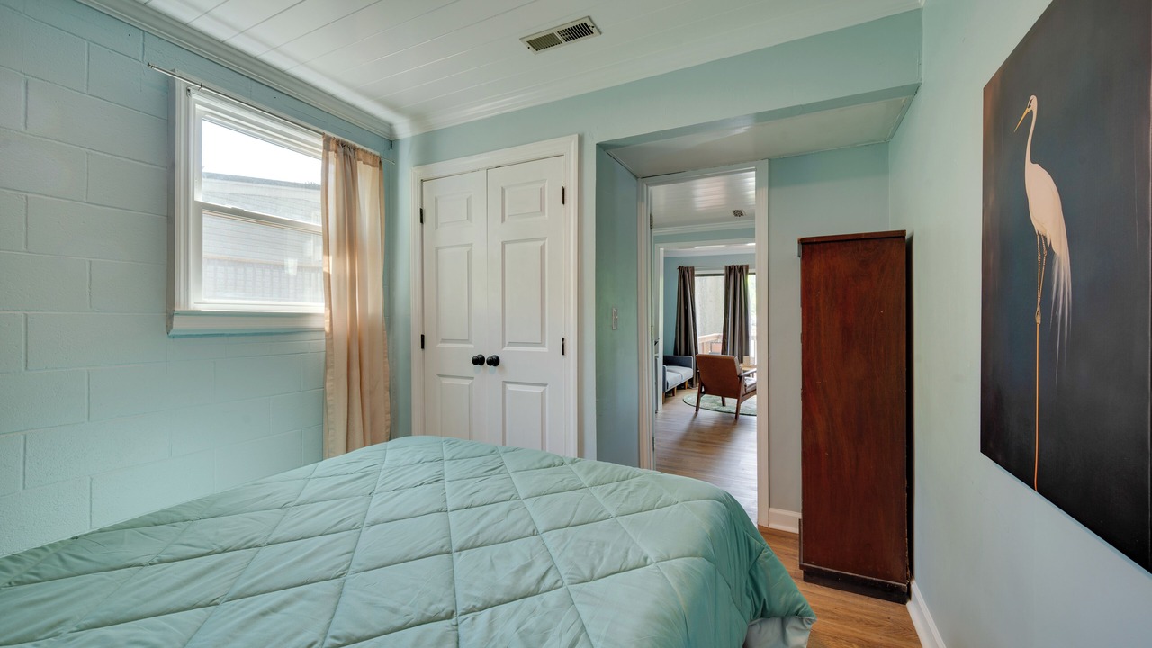 Photo of Bedroom in Southmont