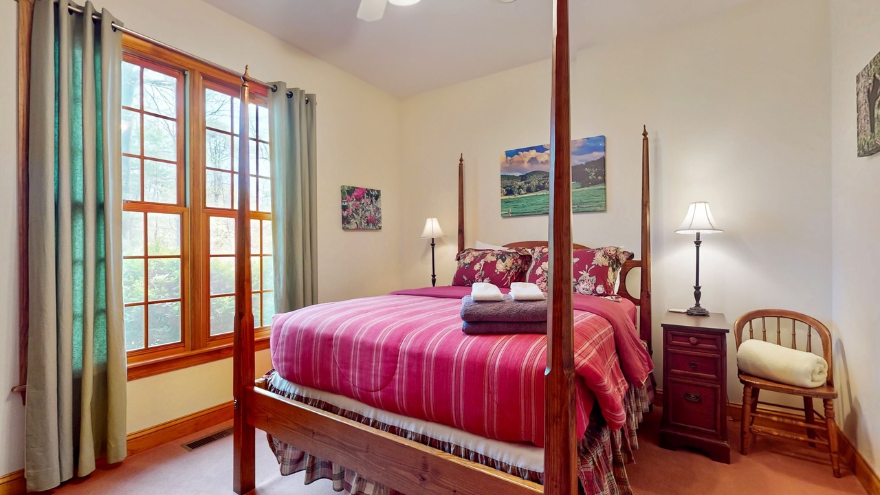 Photo of Bedroom in Rosman