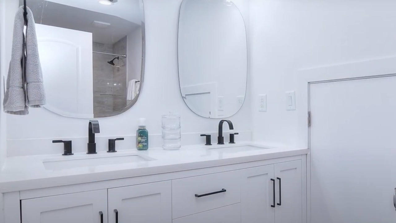 Photo of Bathroom in Dixie - Berryhill