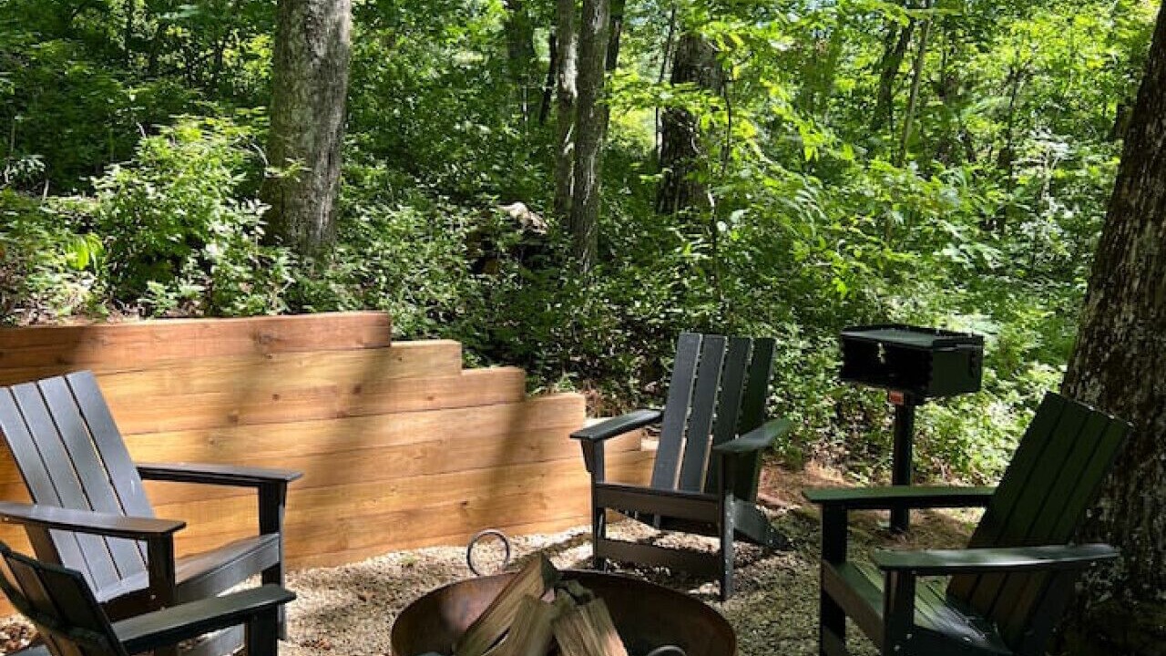 Photo of Outdoor in Highlands Hills