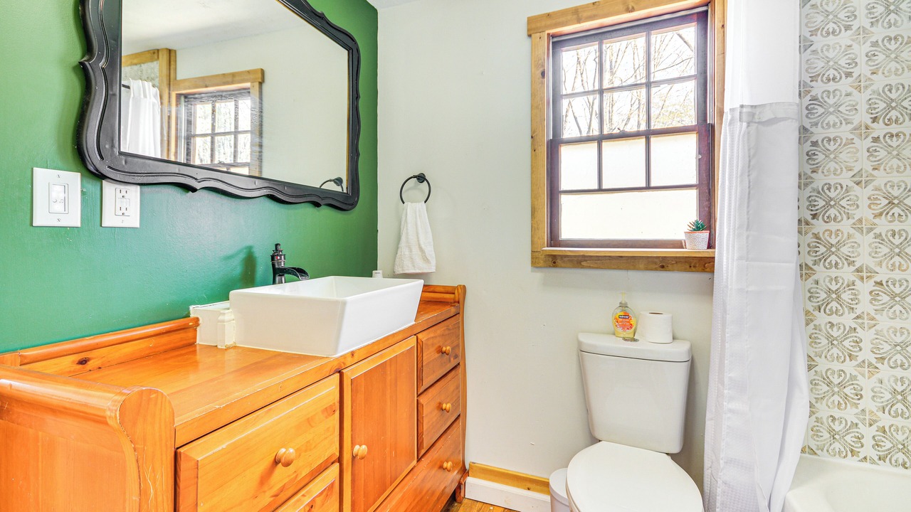 Photo of Bathroom in Stokes