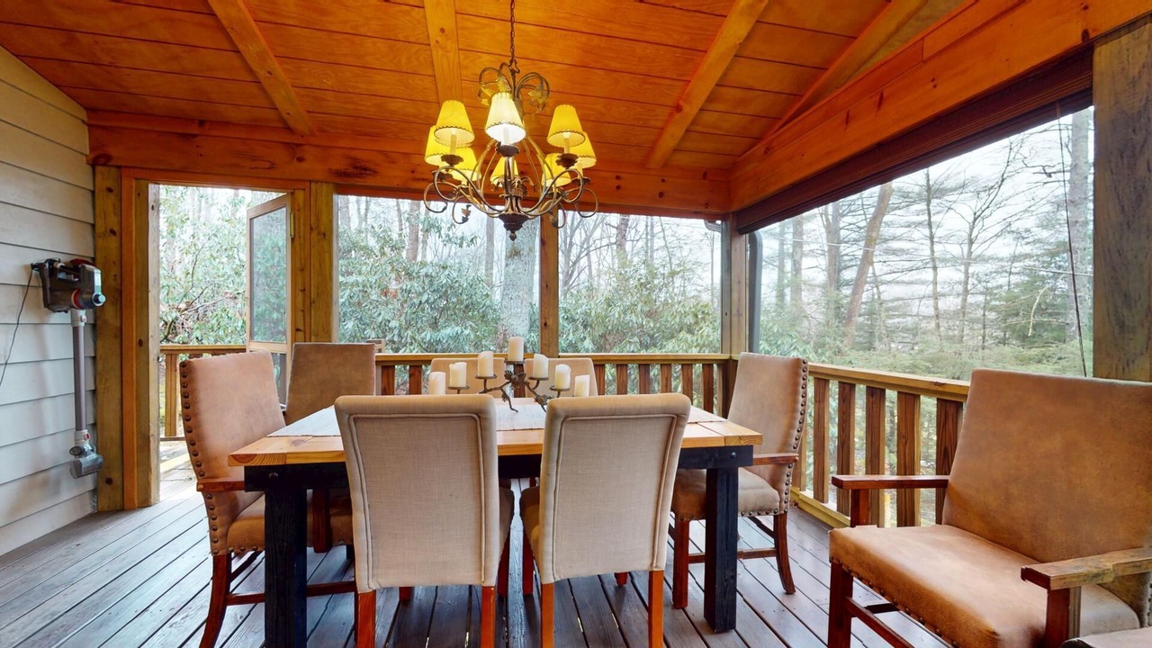 Photo of Outdoor in Highlands Hills