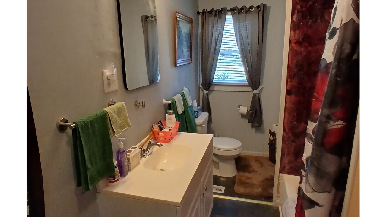 Photo of Bathroom in Kannapolis