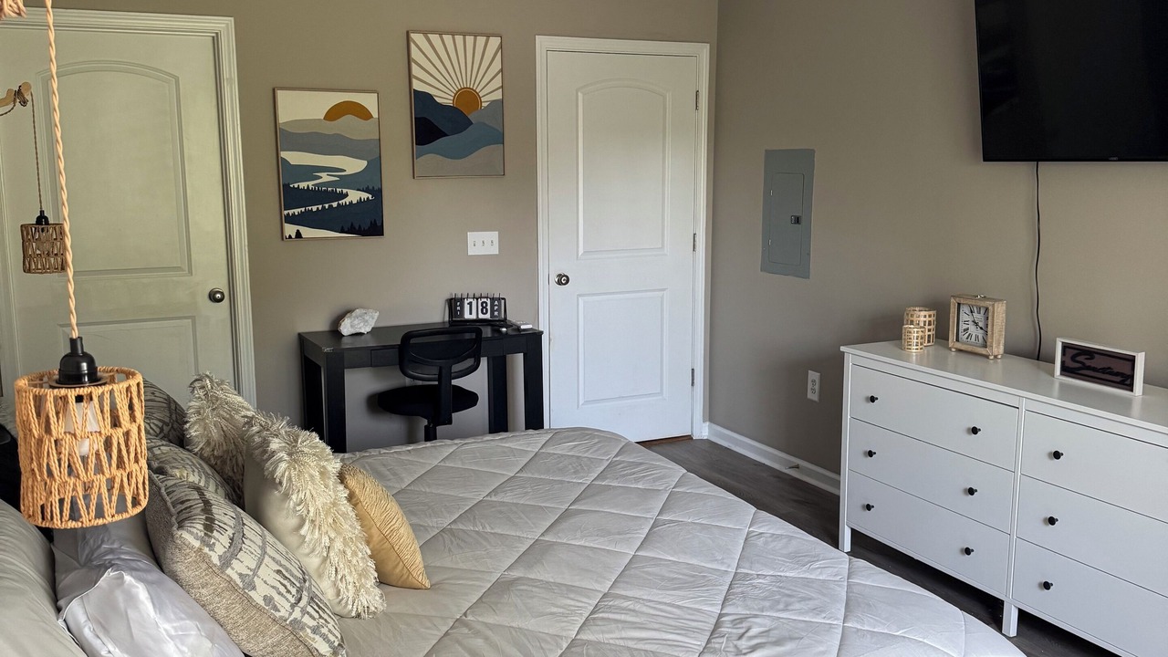 Photo of Bedroom in Greensboro