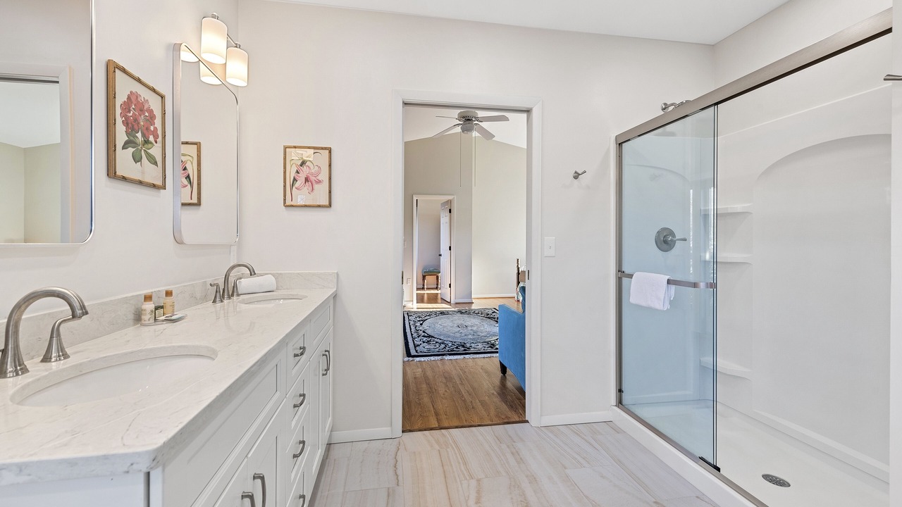Photo of Bathroom in Lake Junaluska