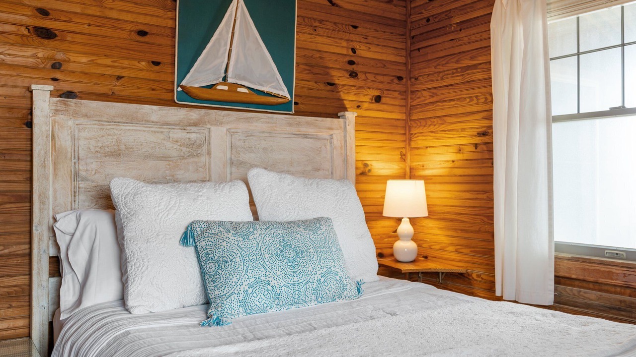Photo of Bedroom in Nags Head