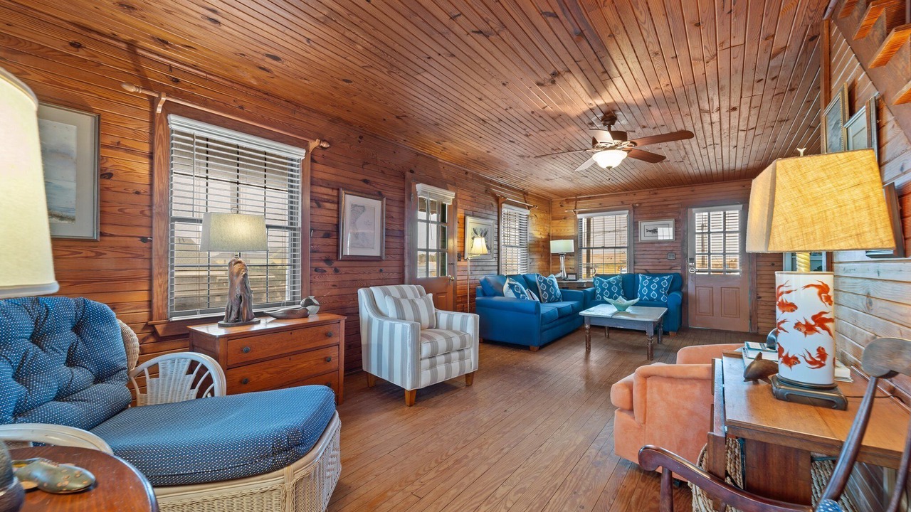 Photo of Livingroom in Nags Head