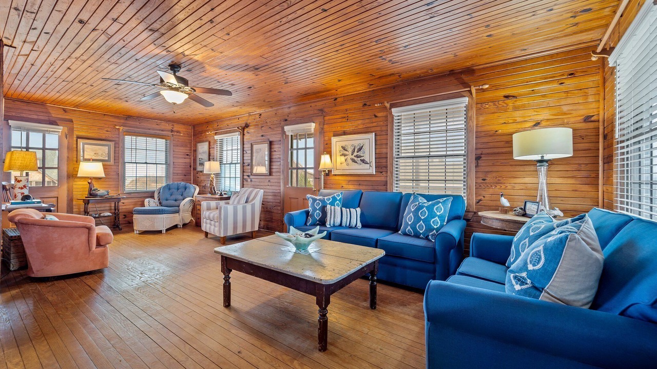 Photo of Livingroom in Nags Head