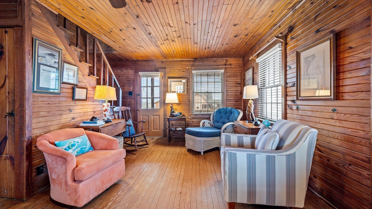 Photo of Livingroom in Nags Head