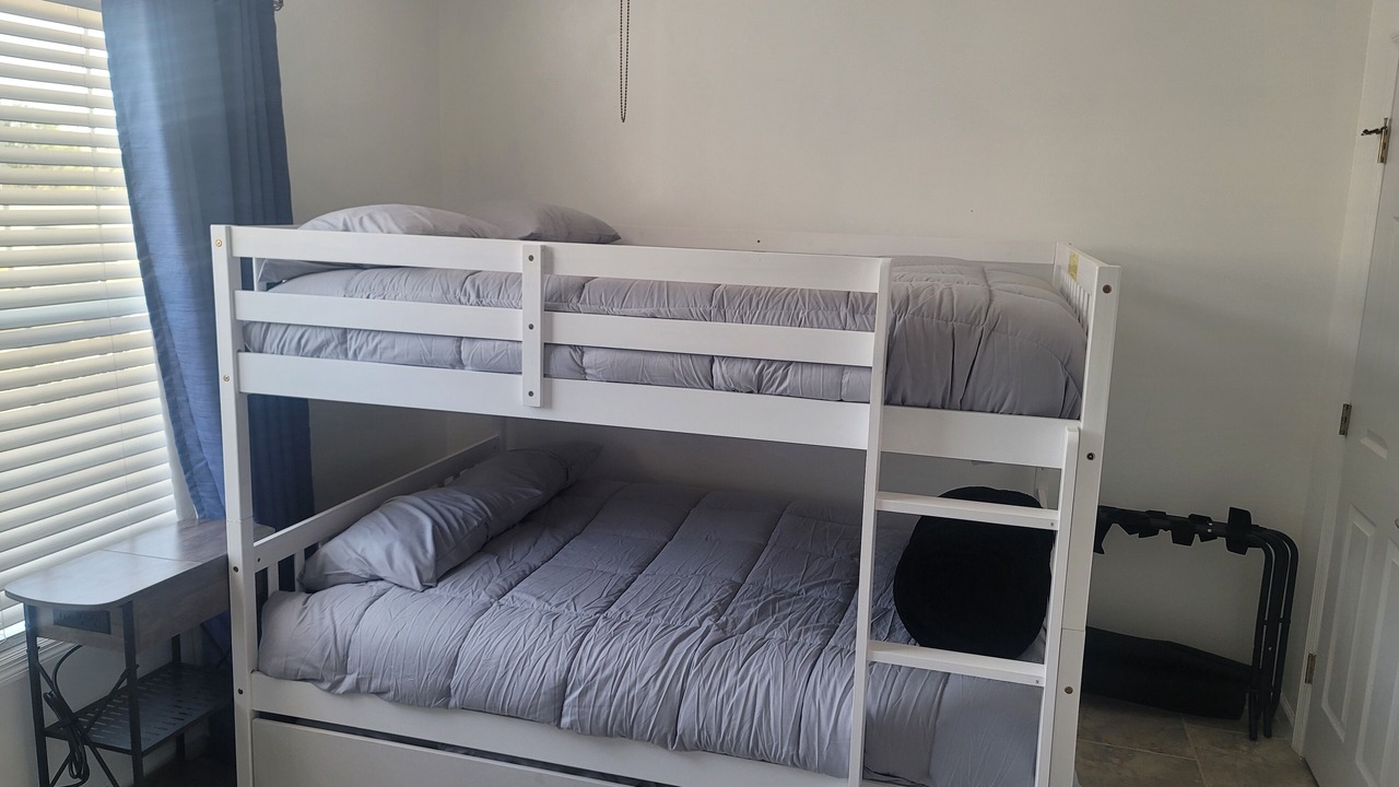Photo of Bedroom in South View