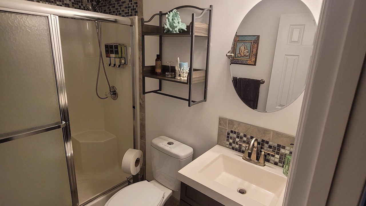 Photo of Bathroom in South View