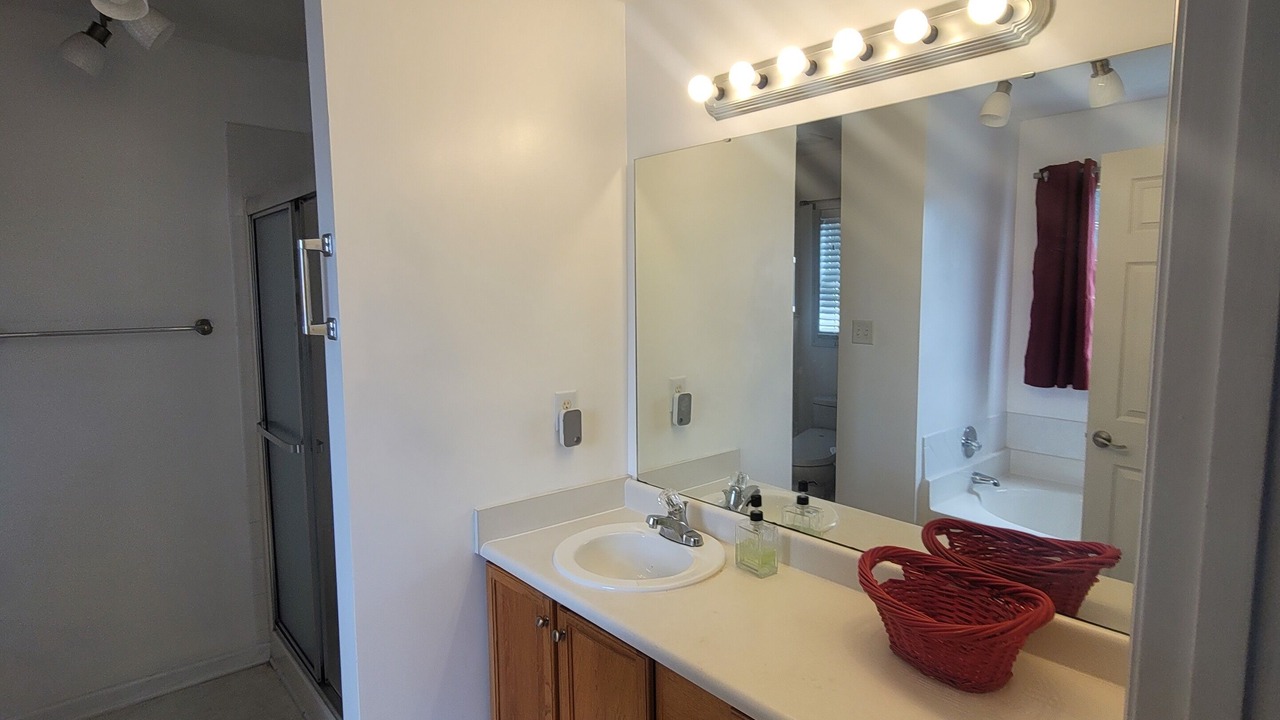 Photo of Bathroom in South View