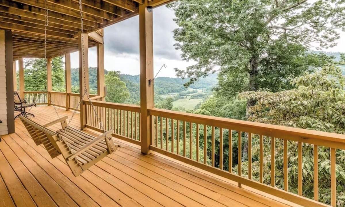 Photo of Patio Balcony in Whittier