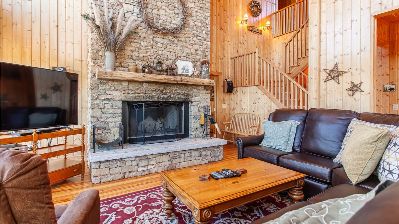 Photo of Livingroom in Whittier
