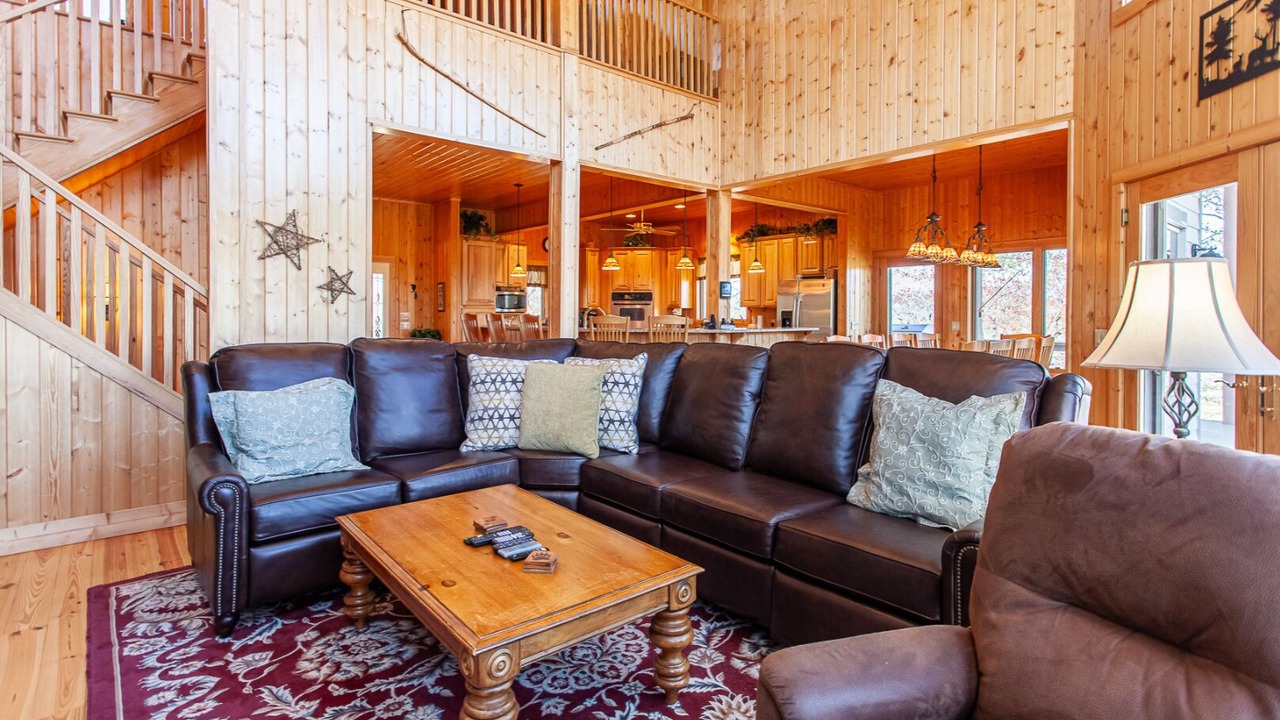Photo of Livingroom in Whittier