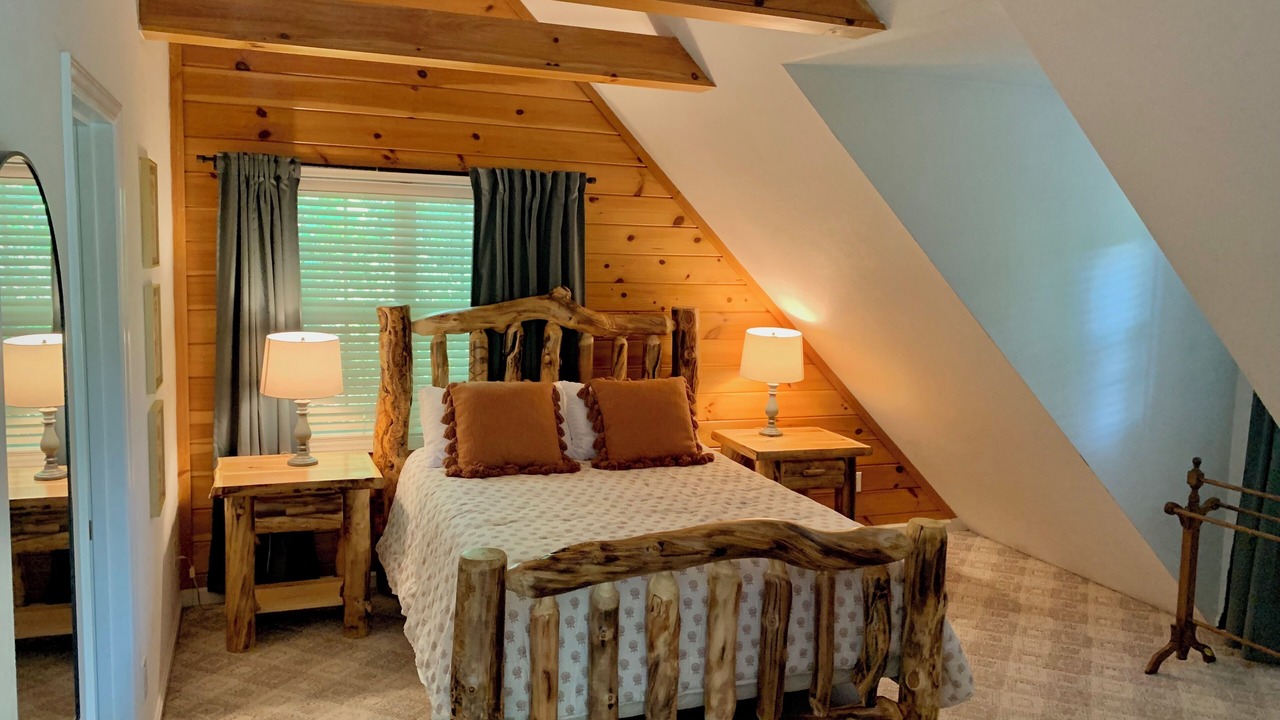 Photo of Bedroom in Sylva