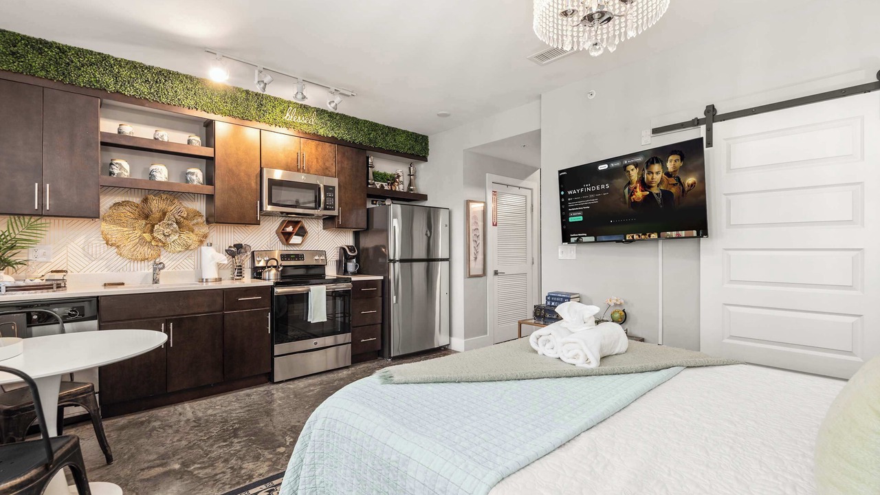 Photo of Bedroom in The Nations