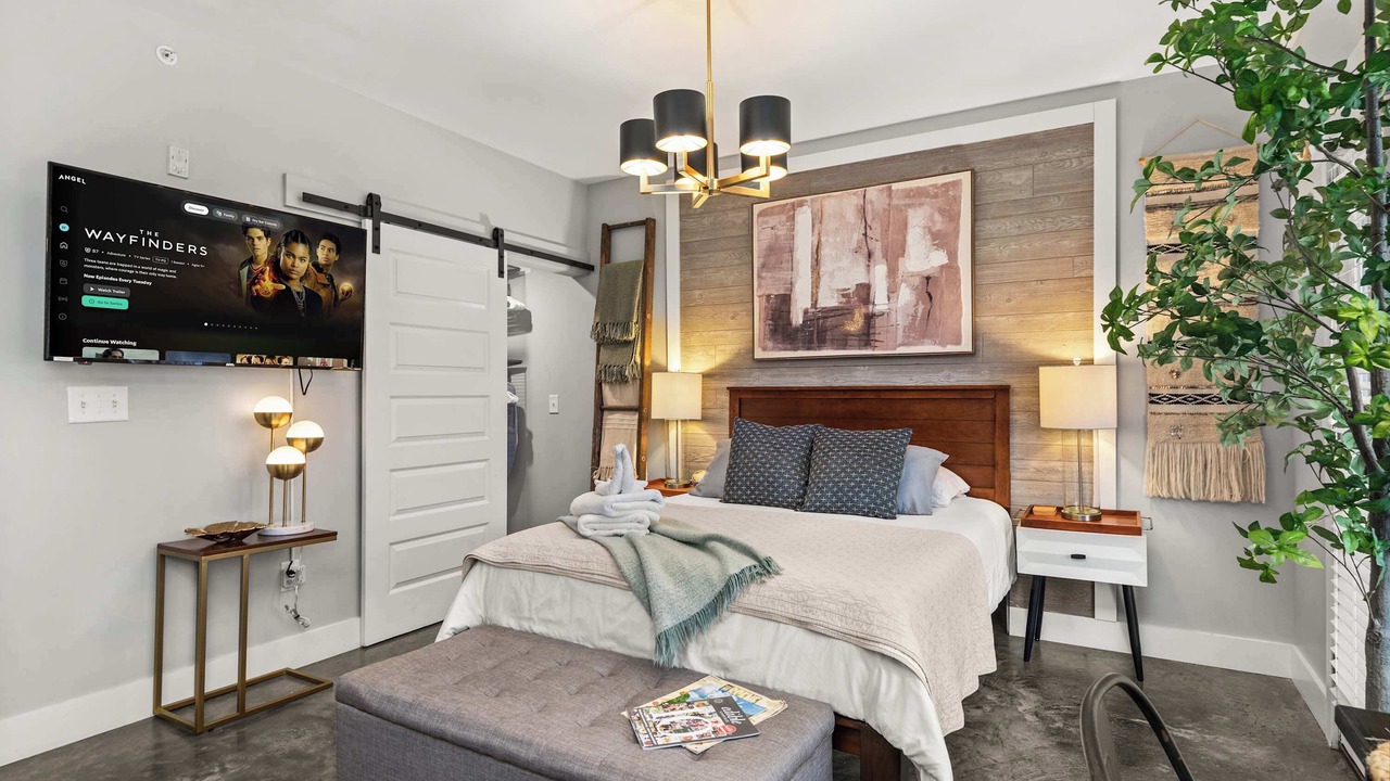 Photo of Bedroom in The Nations