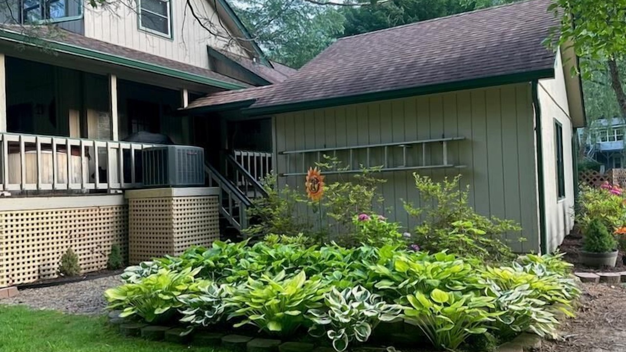 Photo of Outdoor in Valley Creek Run