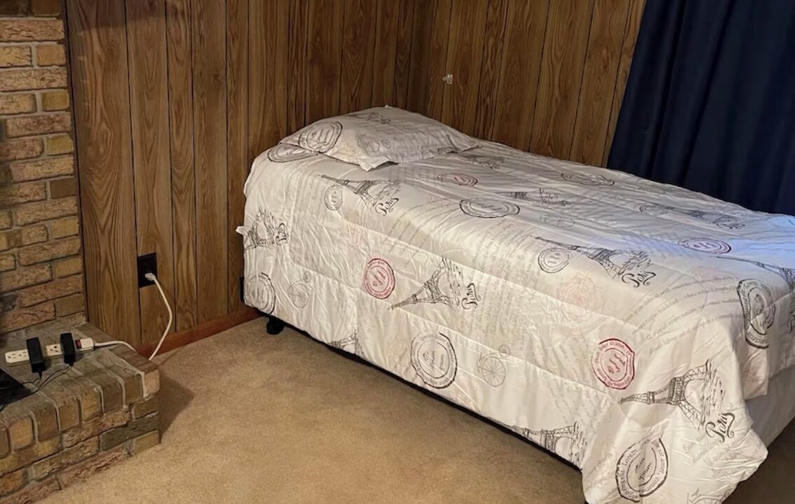 Photo of Bedroom in Piney Green