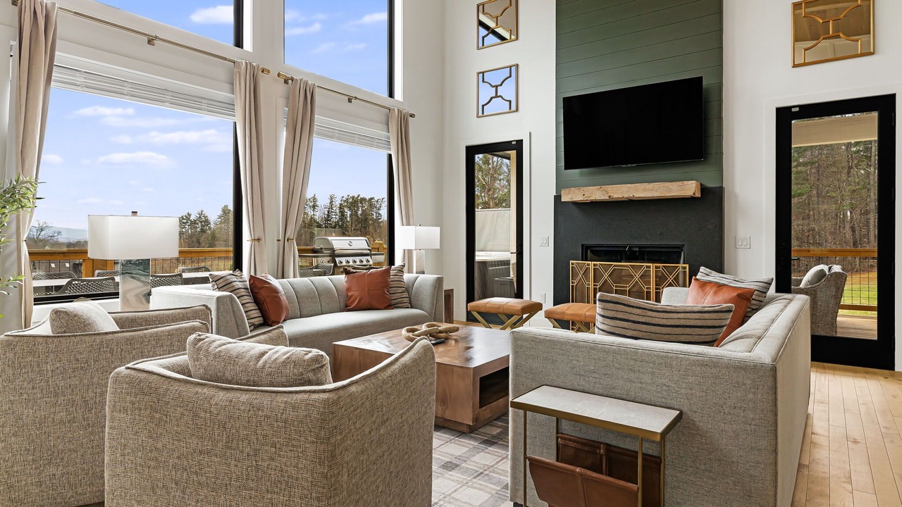 Photo of Livingroom in Leicester