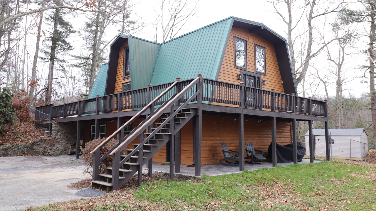 Photo of Outdoor in Newland