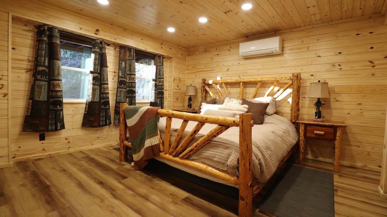 Photo of Bedroom in Newland