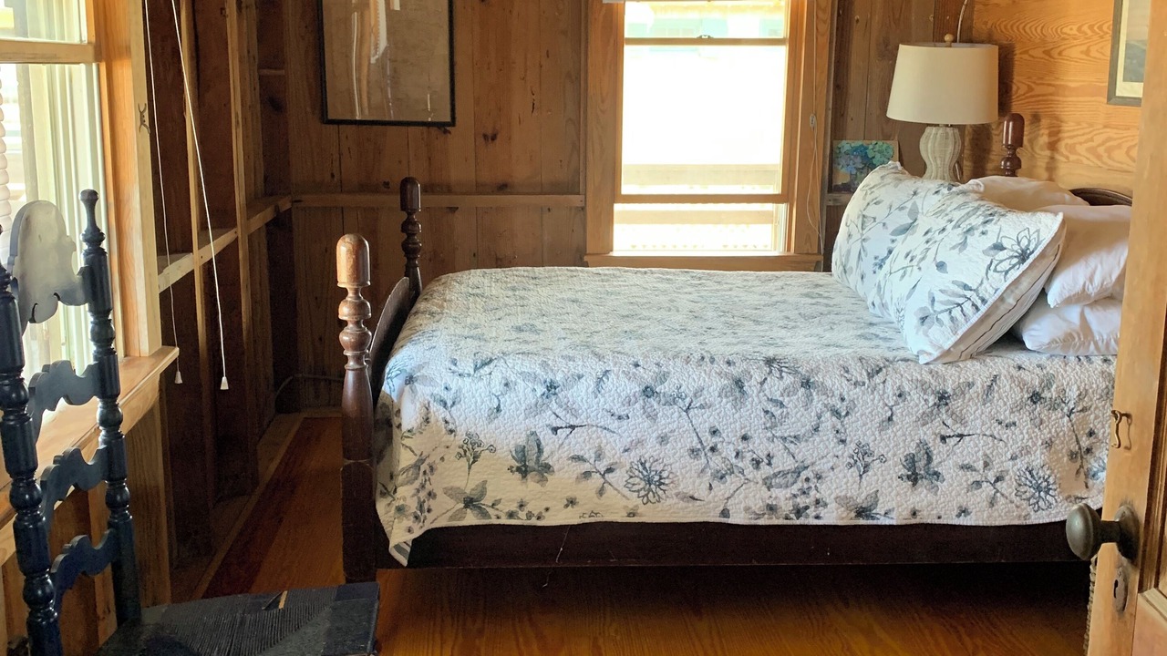 Photo of Bedroom in Nags Head