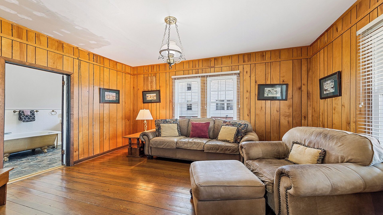 Photo of Livingroom in Lake Junaluska