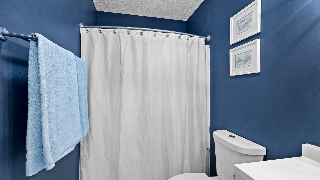 Photo of Bathroom in Harkers Island