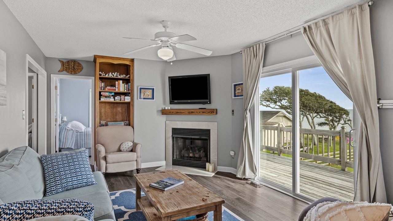Photo of Livingroom in Harkers Island