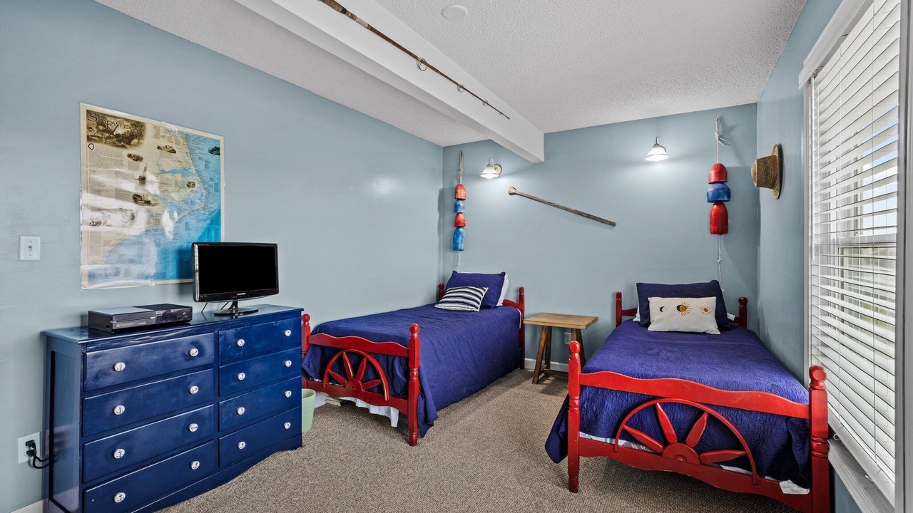 Photo of Bedroom in Harkers Island