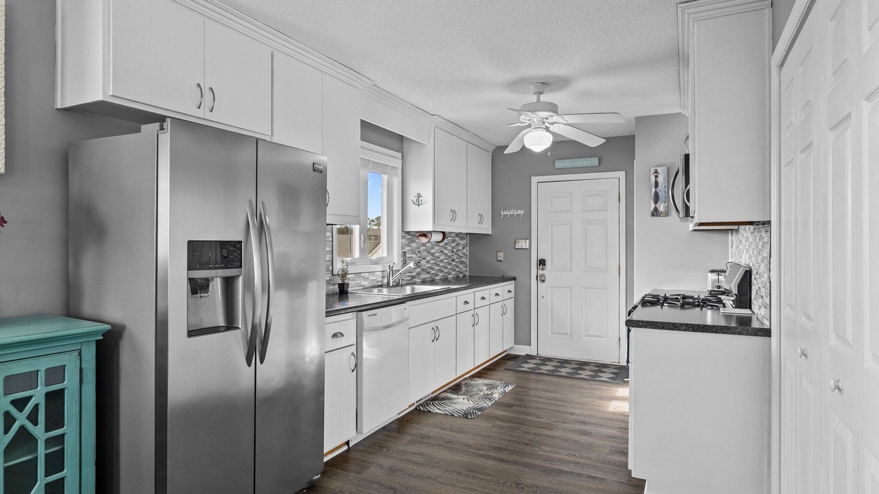 Photo of Kitchen in Harkers Island