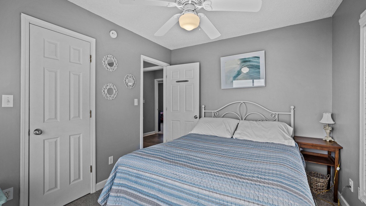Photo of Bedroom in Harkers Island