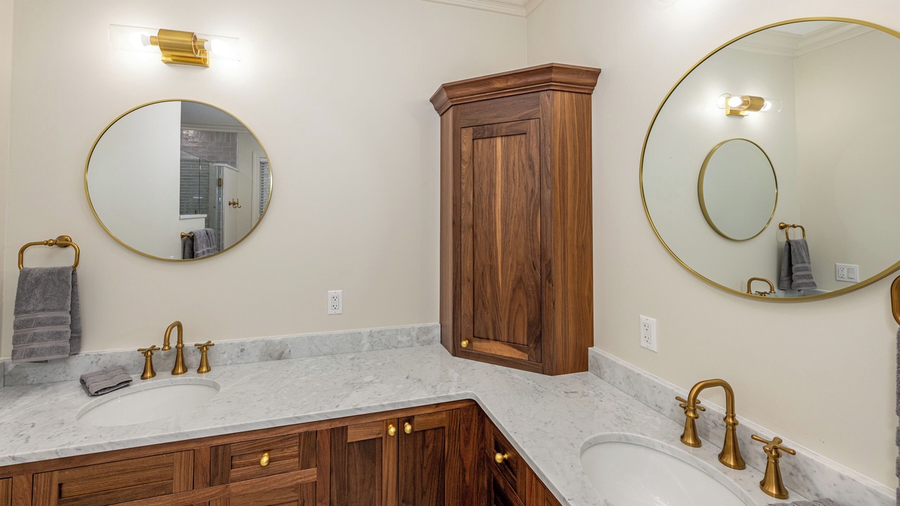 Photo of Bathroom in Sapphire