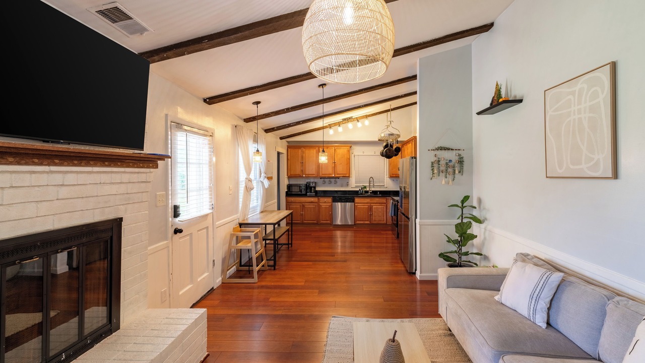 Photo of Livingroom in Charlotte