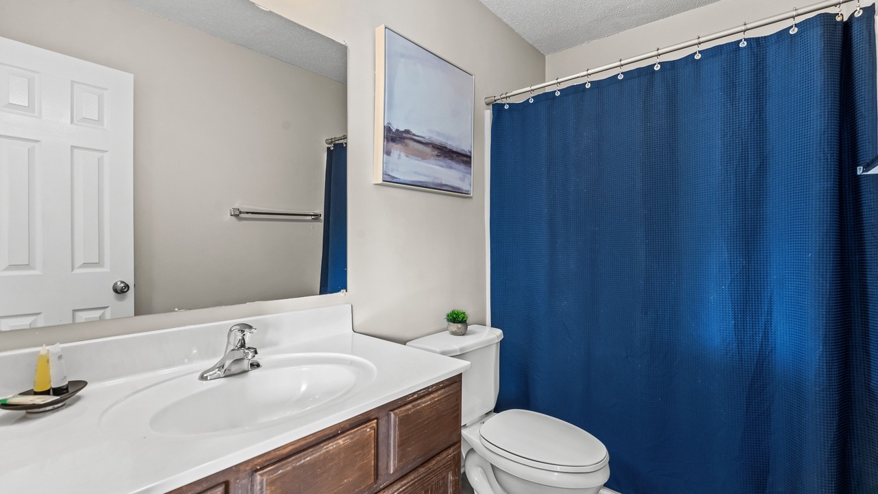 Photo of Bathroom in Harwood Lane
