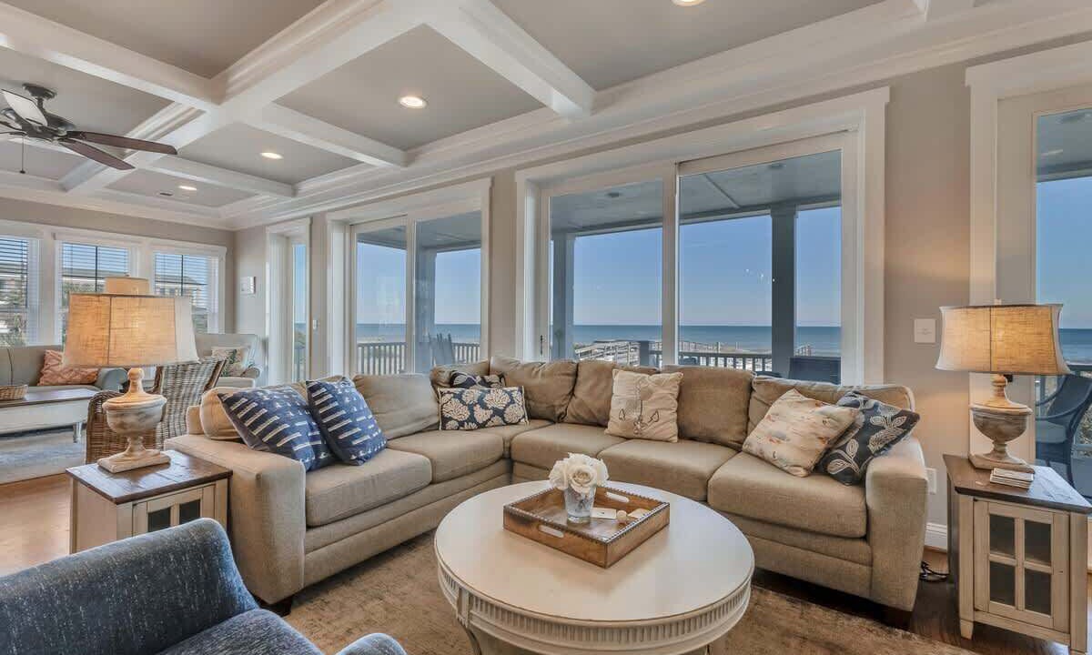Photo of Livingroom in Wilmington Beach