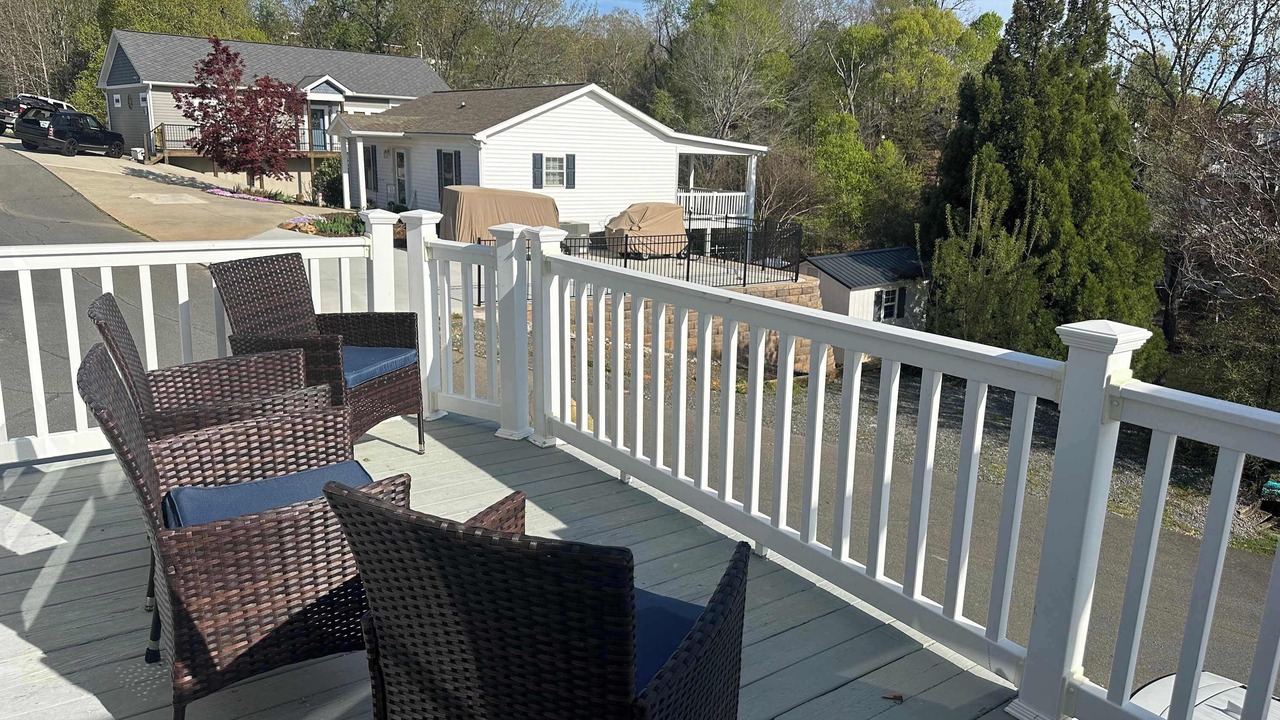 Photo of Patio Balcony in New London