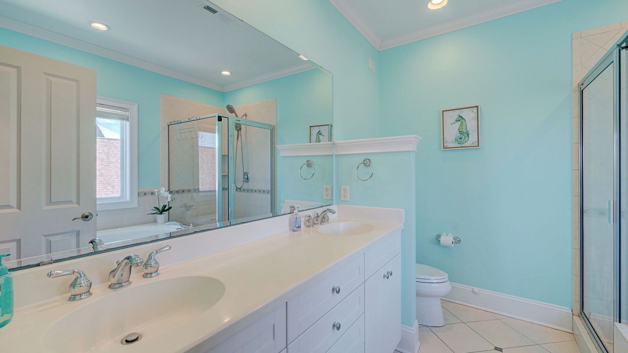 Photo of Bathroom in Wilmington Beach
