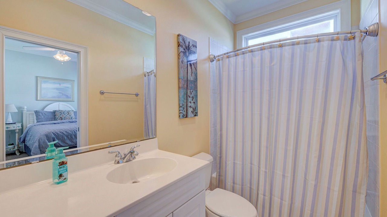 Photo of Bathroom in Wilmington Beach