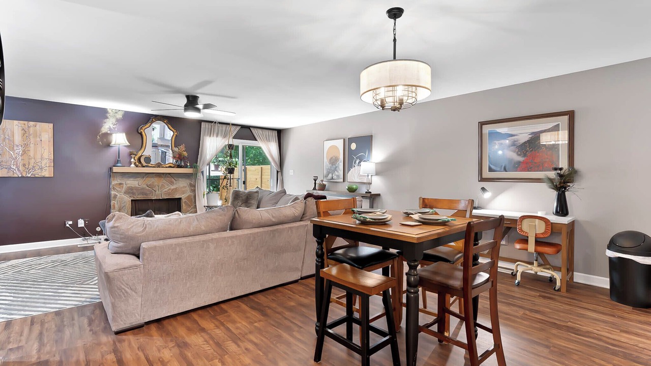 Photo of Livingroom in Raleigh